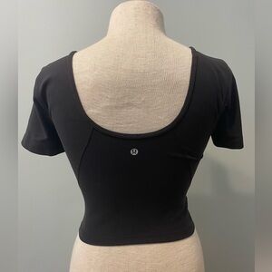 SOLD Lululemon black align t-shirt size 4
